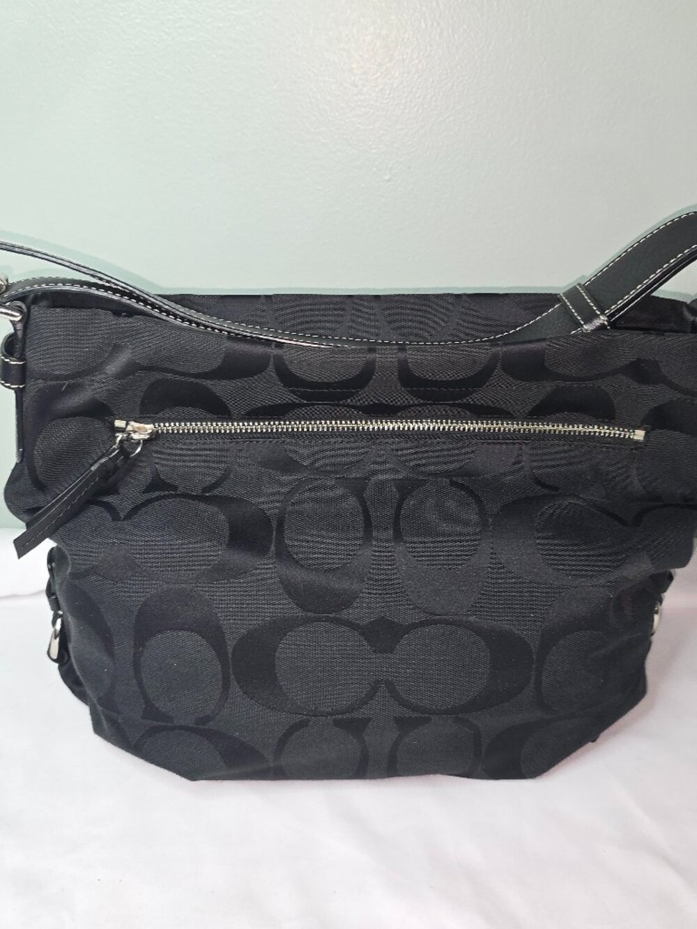 Coach Signature Duffle Hobo Bag Style F15067 Vintage, excellent condition